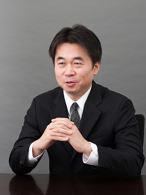 山本哲也